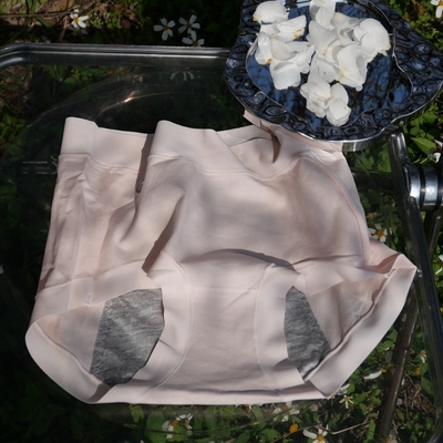 2025新款纯棉抗菌高腰无痕内裤