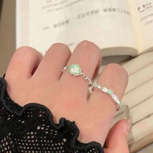 日系简约富贵绿荫四叶草戒指女式2026新款复古新中式轻奢叠戴指环
