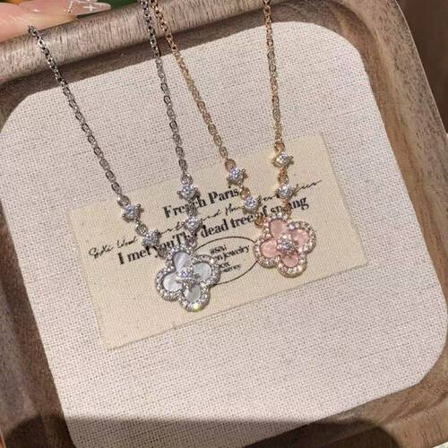 甜樱樱花粉百搭轻奢四叶草项链女款精致高颜值锁骨链送对象
