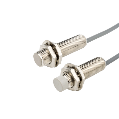 m12接近开关传感器npn12mm金属