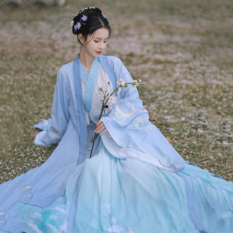 【鹤昙仙】原创交领汉服齐腰六米大摆襦裙重工刺绣渐变大袖衫2020