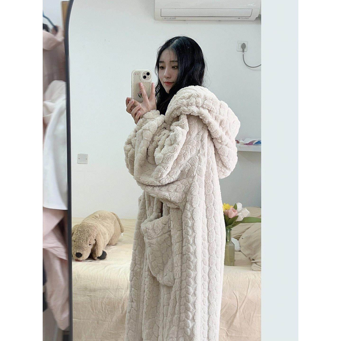 大码连帽珊瑚绒睡衣女款冬季长袍2024年新款睡袍冬天加绒加厚浴袍