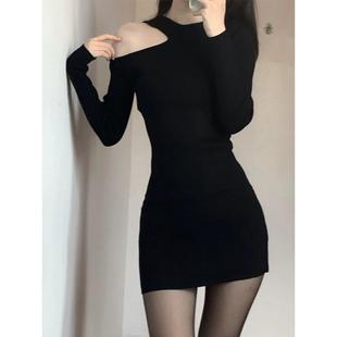 针织连衣裙女秋冬修身黑色露肩纯欲风性感紧身打底毛衣包臀连衣裙