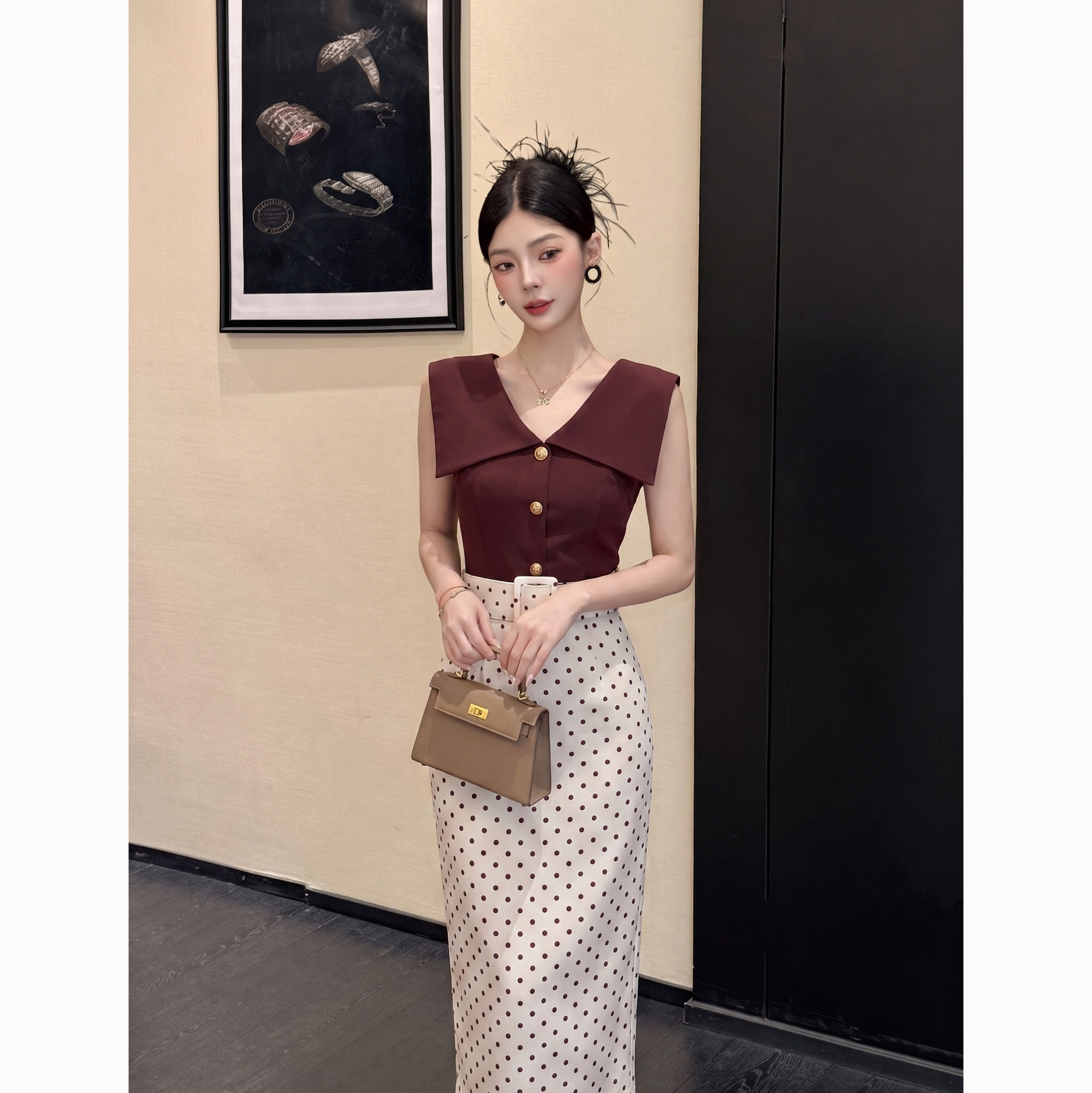 红色波点高级感连衣裙女夏季