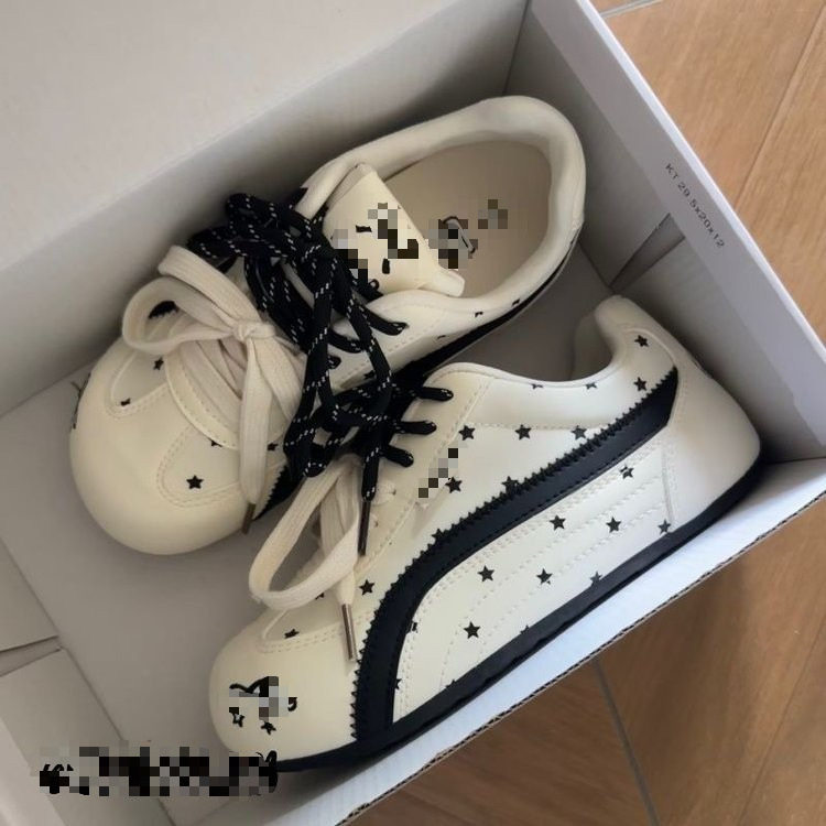 女童休闲板鞋不对称双鞋带星星拼