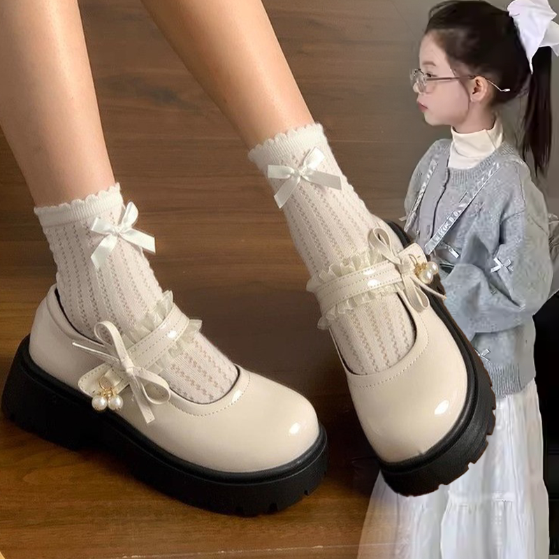 女童2026春季新款蝴蝶结珍珠装饰小皮鞋学院风松糕底百搭小众皮鞋
