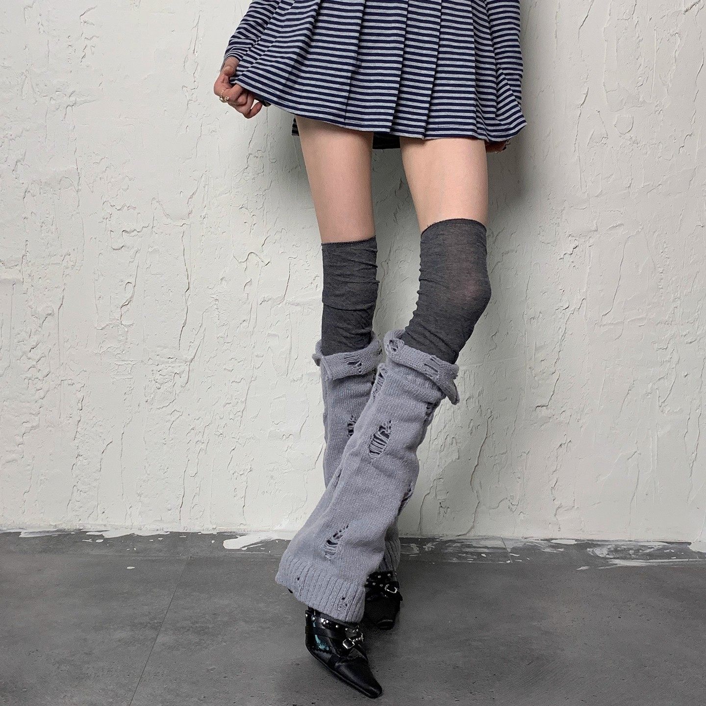 灰黑过膝叠袜套女y2k亚文化破洞阔腿袜套喇叭口堆堆袜拼接高筒袜,女士内衣/男士内衣/家居服,长筒袜,淘宝优惠券,粉丝福利购,淘宝优惠卷