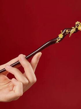 Sandalwood Inlaid With Gold Hairpin Plum Blossom Nesting Bir