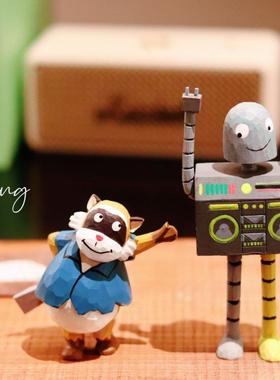 机器人的梦想原来是你。采购产品可爱的木雕饰品，治疗桌面装饰，