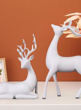 高品质黑白色麋鹿一对软装轻奢风家居装饰工艺品酒柜电视柜摆件