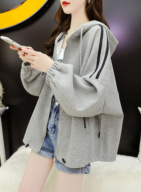 白色连帽卫衣外套女春秋2026年新款时尚百搭宽松韩版开衫拉链上衣