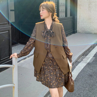 时尚法式碎花连衣裙+西装马甲两件套女秋季新款洋气质韩版套装裙