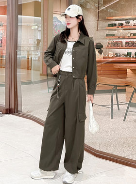 军绿色翻领工装外套阔腿裤休闲服套装女春秋季新款三件套时尚穿搭
