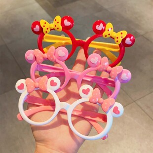 儿童无镜片眼镜框2025新款女童宝宝可爱卡通蝴蝶结拍照时尚装饰品