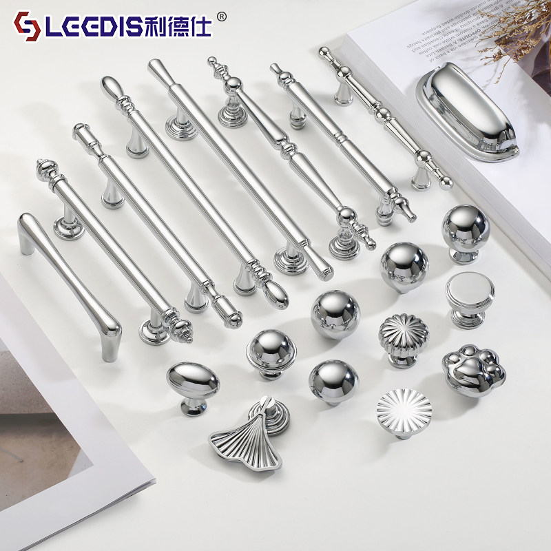 法式亮铬银色黄铜柜门拉手图片