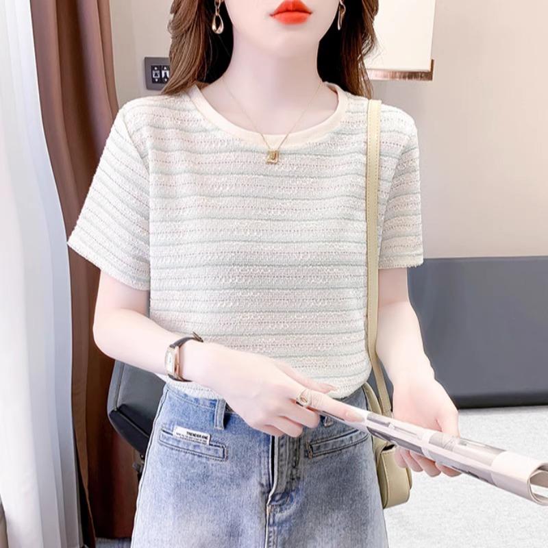 冰丝薄款条纹小衫短袖t恤女士2025新款夏装爆款正肩上衣减龄洋气
