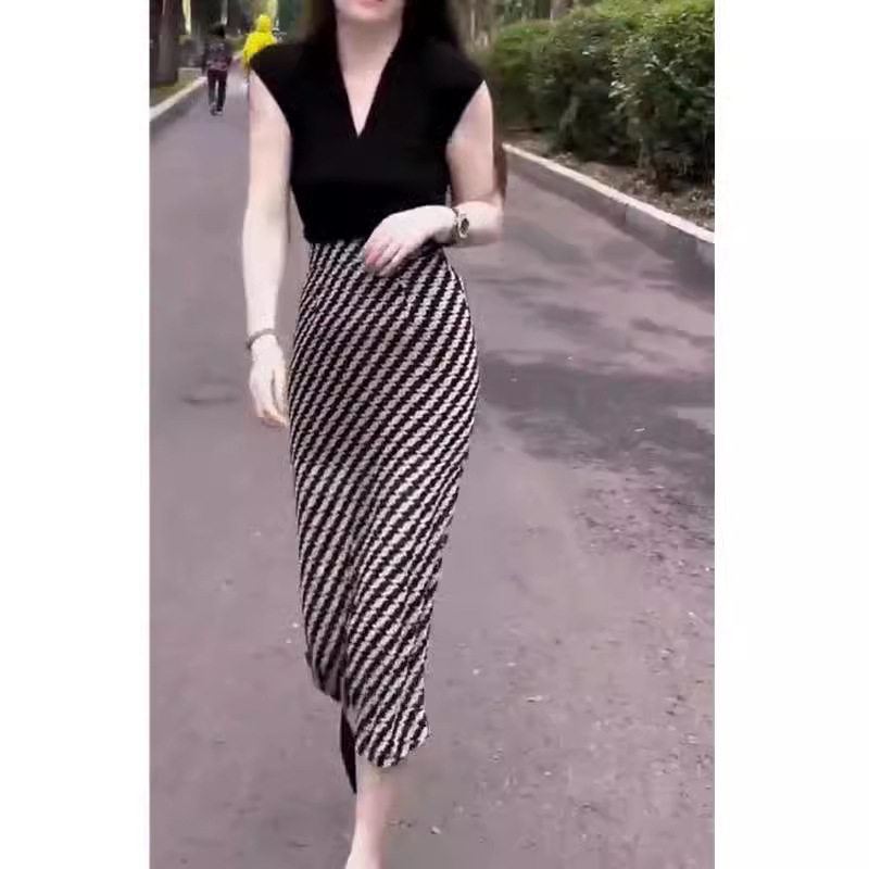 日系coopkoop夏季v领色上衣高腰开叉半身裙修身显瘦女装