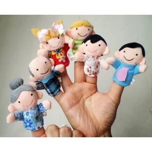 Cute cartoon family finger puppet a set of 6 children's