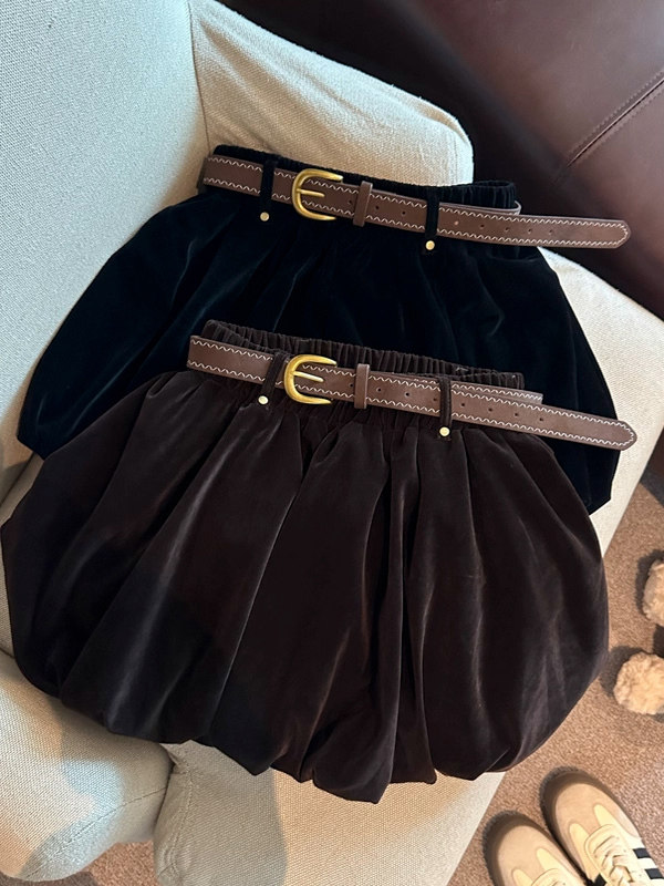 高级感咖色丝绒花苞半身裙女秋冬新款高腰显瘦小个子辣妹A字短裙