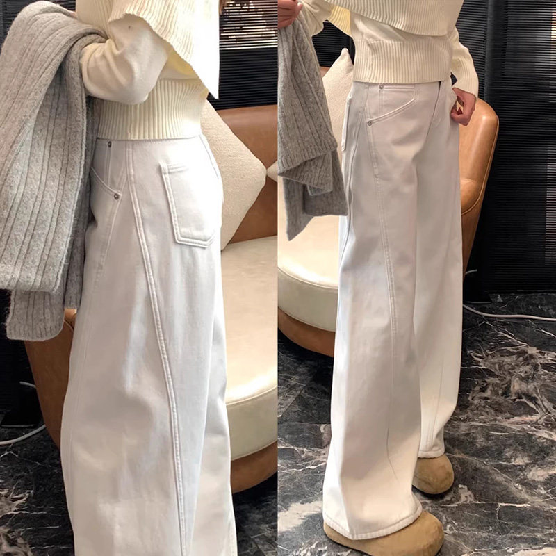 白色牛仔裤子女2026春秋季大码胖mm高腰宽松休闲弯刀裤直筒阔腿裤