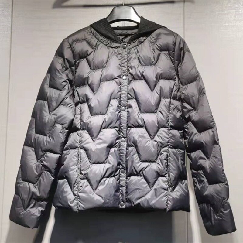 冬季新款针织帽羽绒服女短款轻薄圆领韩版大码保暖白鸭绒连帽外套
