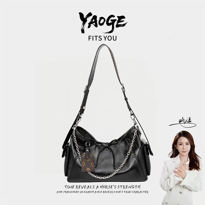 路遥女包2026新款潮黑武士斜挎包软皮女包百搭单肩斜挎百搭手提包,箱包皮具/热销女包/男包,通用款女包,淘宝优惠券,粉丝福利购,淘宝优惠卷