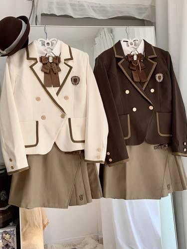 【玖枫高】周年套装棕色西服徽章