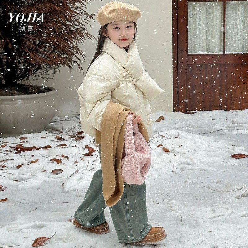 女童羽绒服2025冬装新款加厚保暖儿童6白鸭绒7围脖8岁9面包服外套