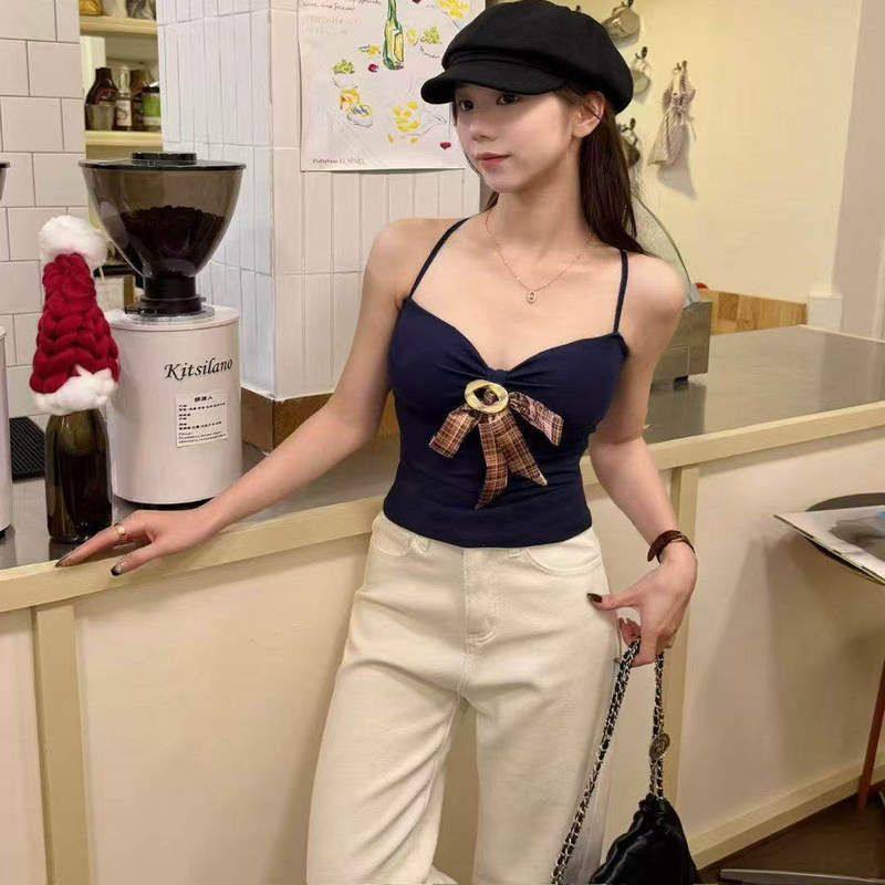 吊带背心交叉美背搭上衣秋冬季内保暖潮女磨毛打底衫带蝴蝶结胸垫,女装/女士精品,抹胸,淘宝优惠券,粉丝福利购,淘宝优惠卷