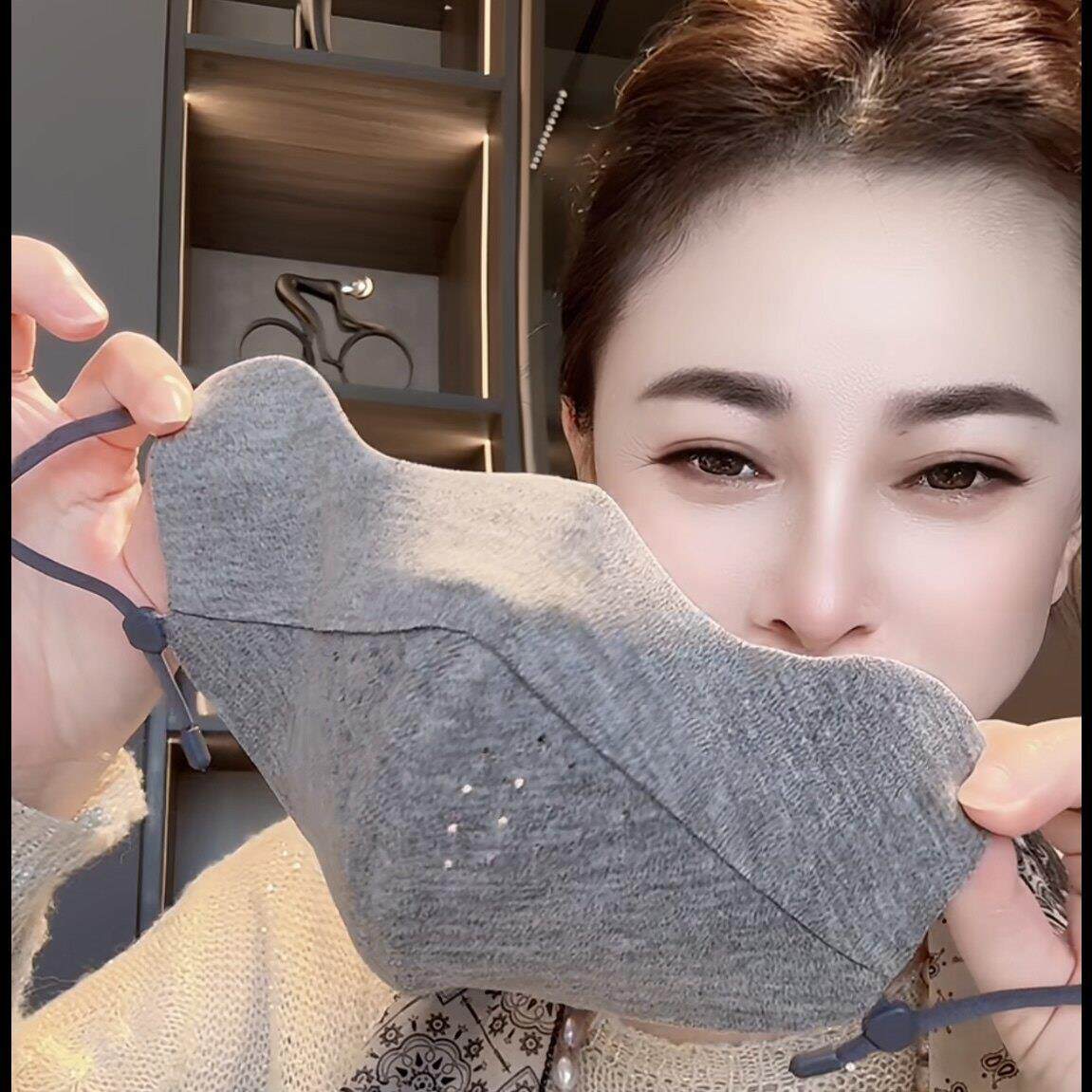 秋冬上新网红同款德绒高护眼角立体保暖口罩女款舒适透气防风洋气