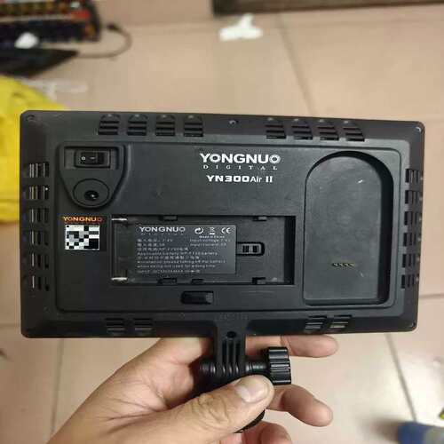 议价永诺YN300air II2代补光灯，成色，功能