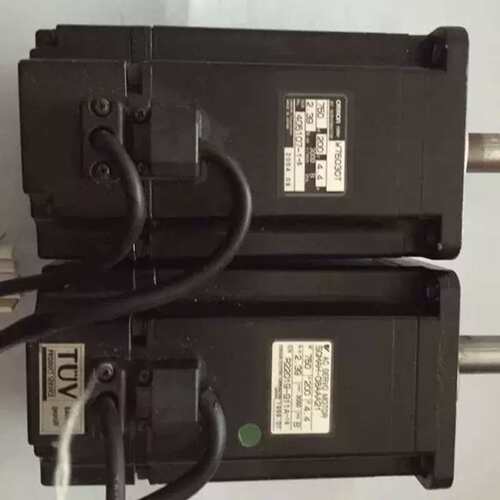 议价SGMAH-02AAA6C-E 电机SGMAH-04AAA2C-E /SGMAH-04AAA4C-E