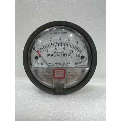 议价Dwyer， Magnehelic 压力表，0-6 英寸，2006D，UseB