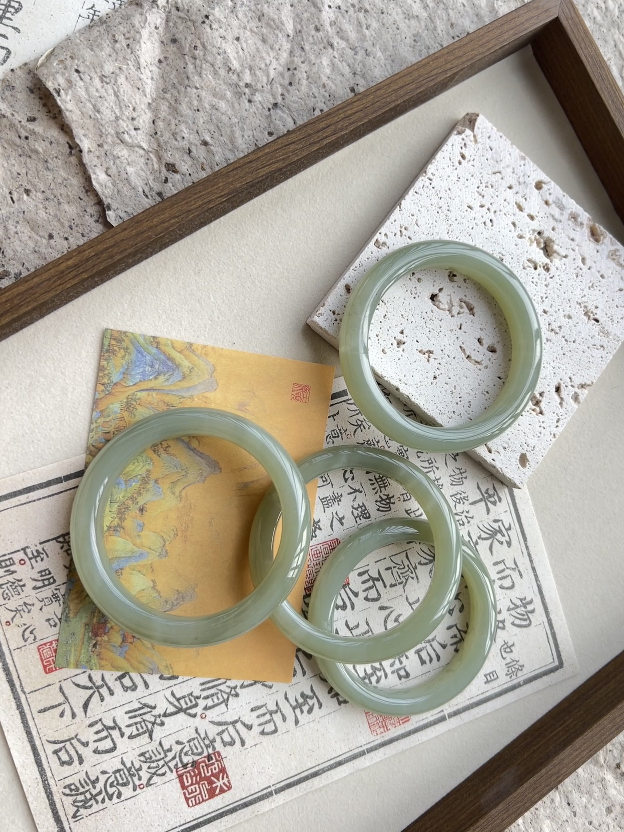 天然和田玉*手镯*青海茶晴色全圈口