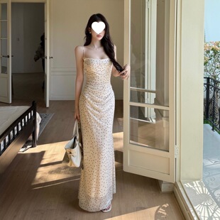 法式网纱连衣裙女气质收腰波点显瘦修身吊带包臀裙长裙开衫两件套