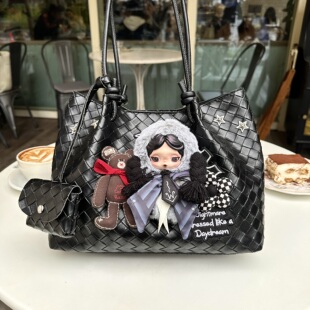 尺寸30 男女节日礼物 星期三黑色大编织娃包定制