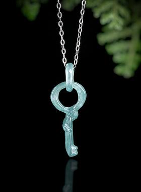 天然A货翡翠蓝水镂空小钥匙冰种玉石吊坠时尚女款项链挂件玉坠