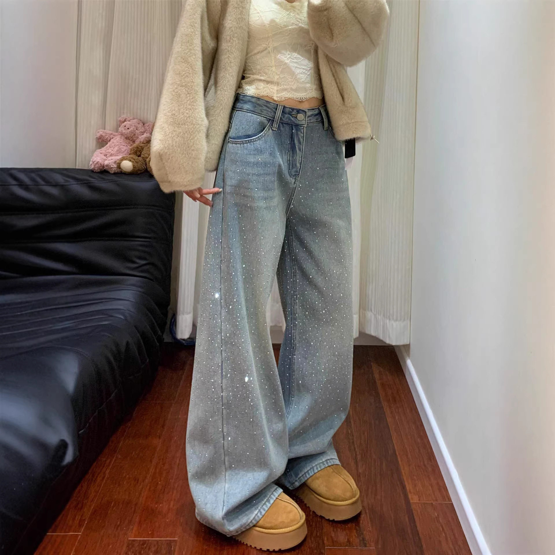 美式高街烫钻牛仔裤女春季新款胖妹妹mm高腰宽松显瘦直筒阔腿长裤