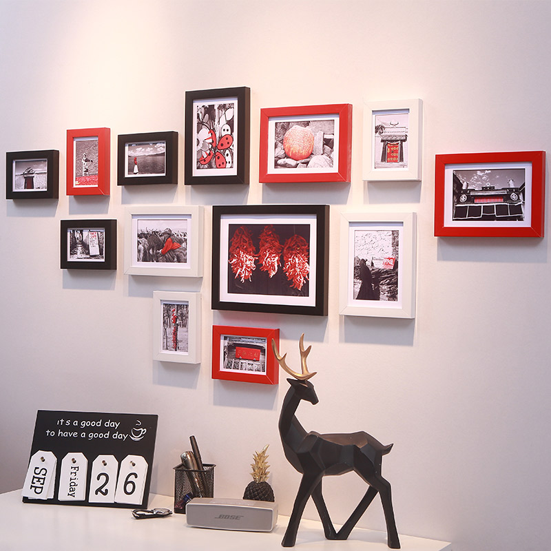 简约现代客厅创意照片墙装饰