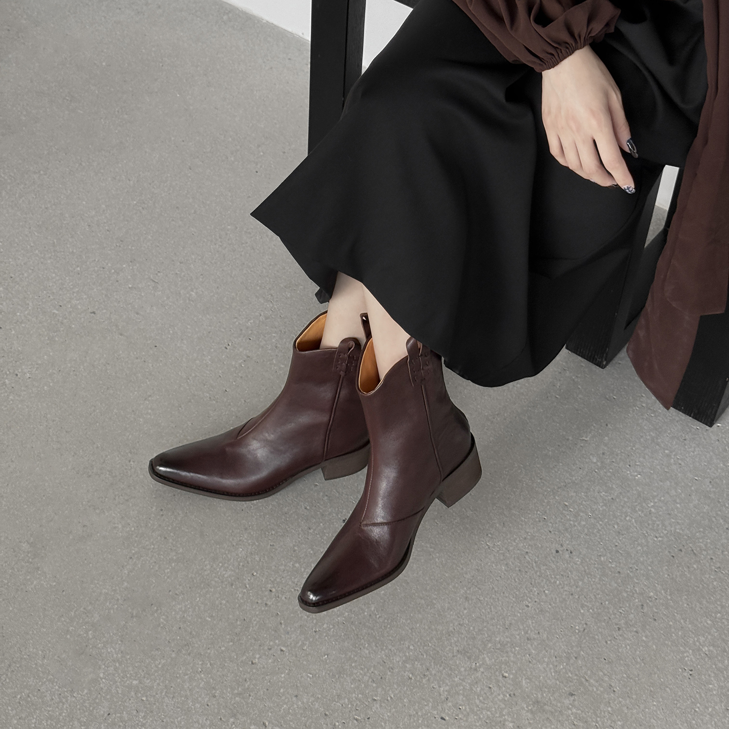 新款复古显瘦头层牛皮西部靴短靴