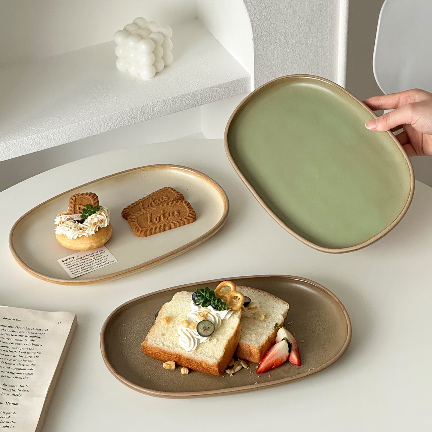 复古高级感陶瓷盘家用甜品早餐盘创意餐盘下午茶点心盘椭圆形托盘