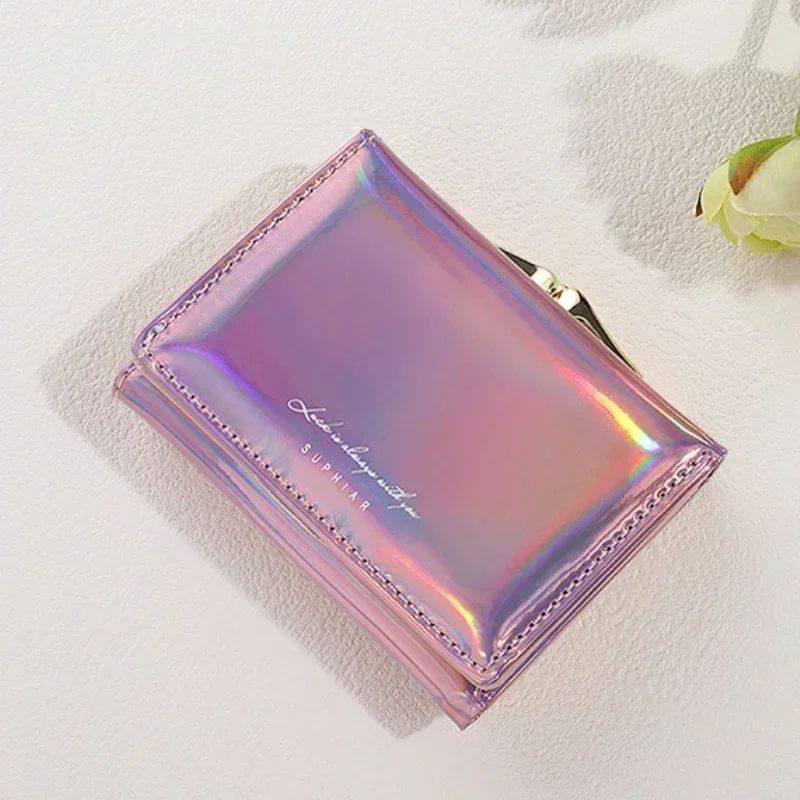 NewWomenatsFPULheruS