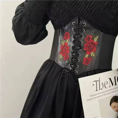 Elastic Belt for Woman Gothic Vintage PU Leather Flower Embr