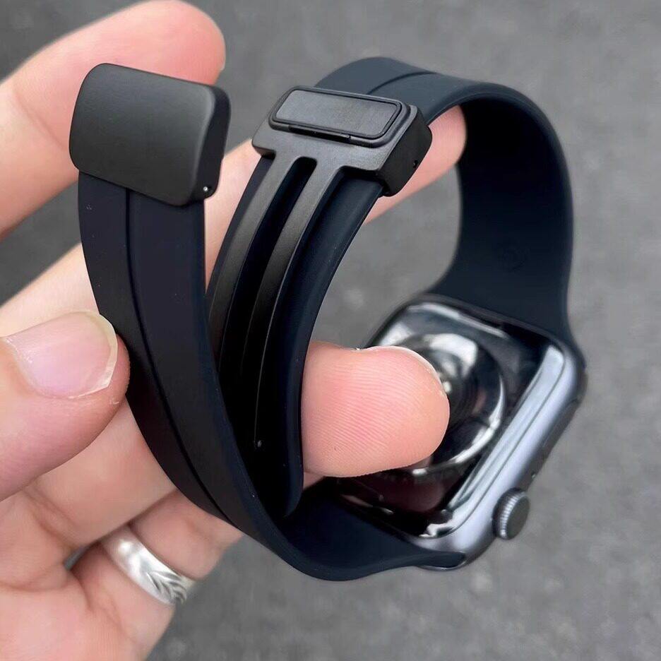 适用红米watch6/5/4手表带硅胶折叠磁吸扣腕带小米手环10pro/9pro