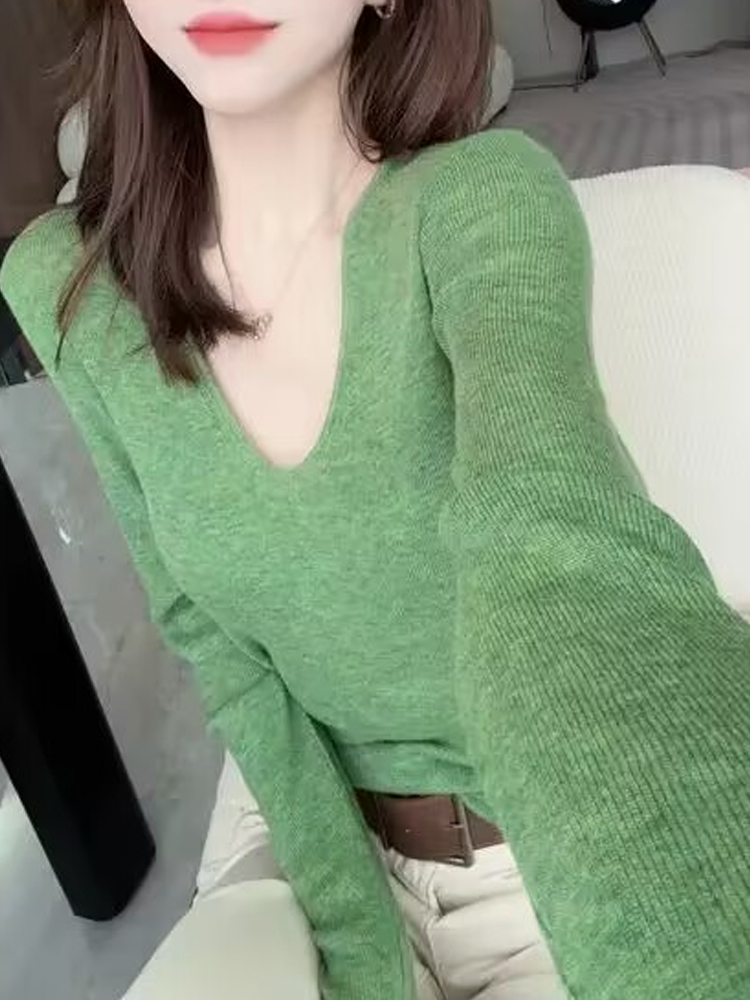 绿色V领女式长袖针织衫轻薄初秋2025新时尚洋风高底衬衫上衣