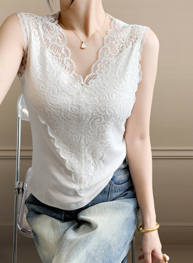 性感V领背心女2026夏季新款设计感蕾丝拼接上衣外穿内搭打底小衫
