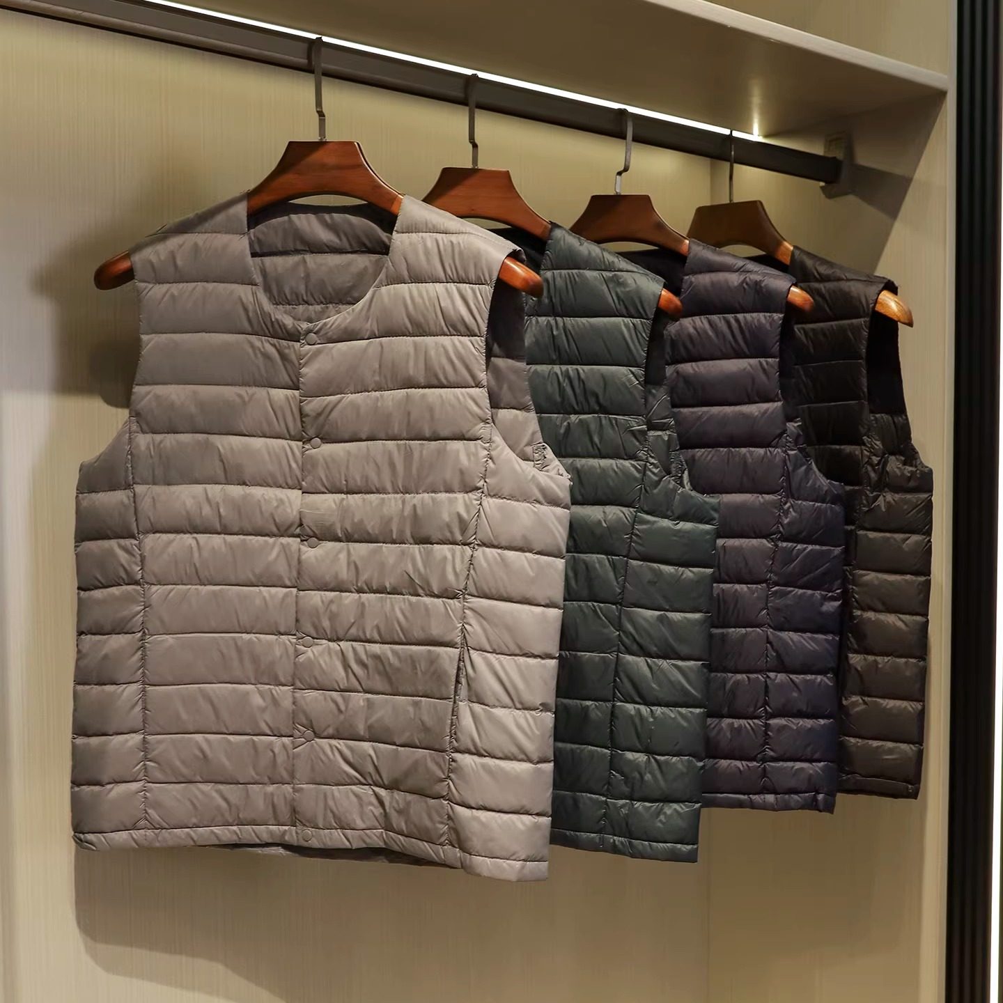 岛国单~可收纳~秋冬男女内搭圆领轻薄白鸭绒叠穿羽绒马甲内胆背心,男装,羽绒马甲,淘宝优惠券,粉丝福利购,淘宝优惠卷