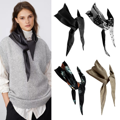 三角领巾双面穿戴纯黑色