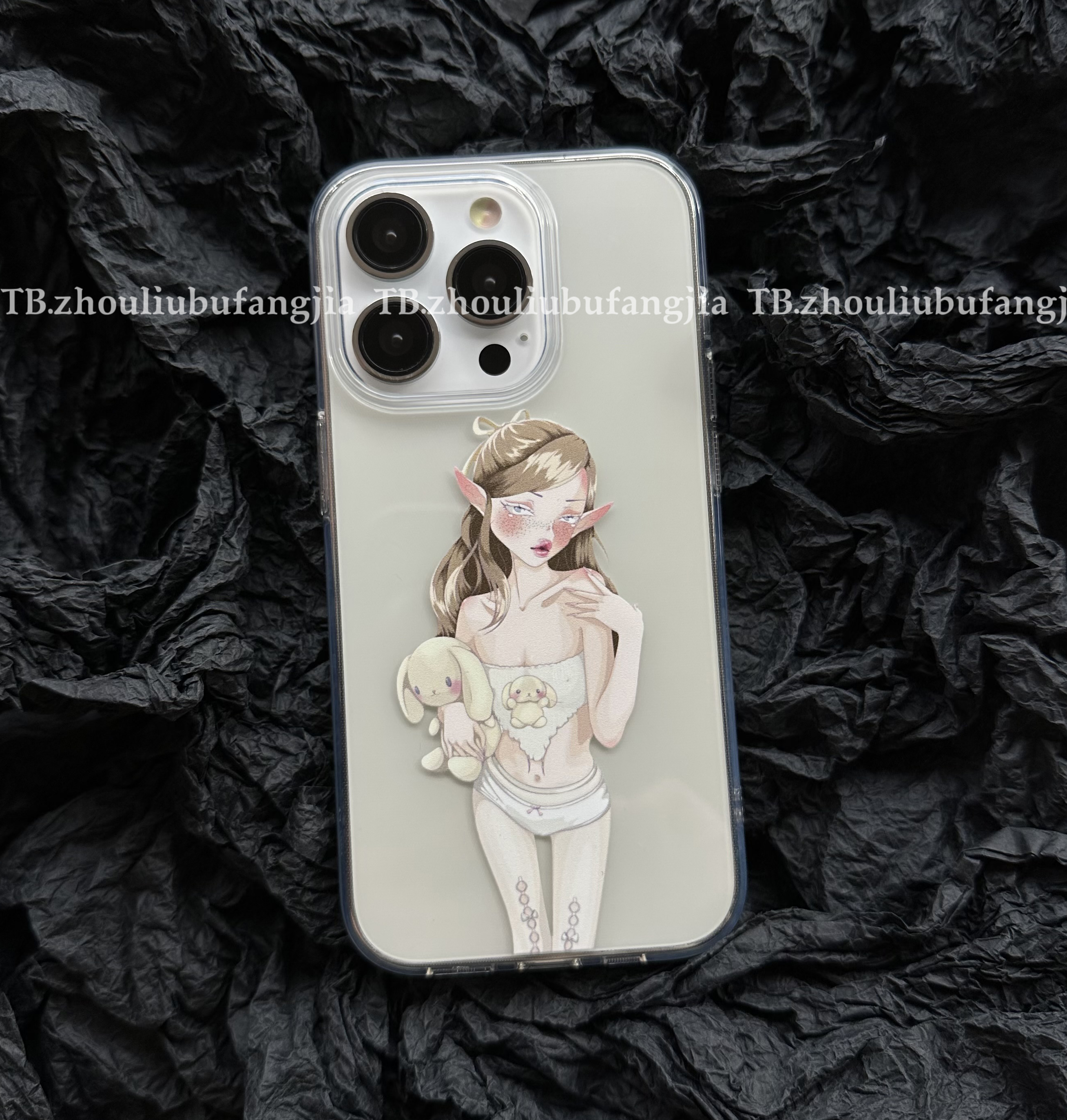 iPhone16protpu雀斑玩偶手机壳