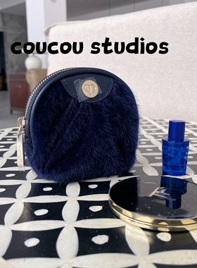 Cpb柜台正品 毛茸茸零钱包口红包补妆包 迷你掌心包